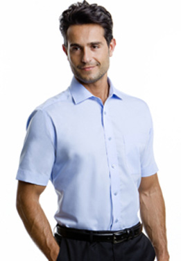 CLASSIC FIT NON IRON SHORT SLEEVE SHIRT